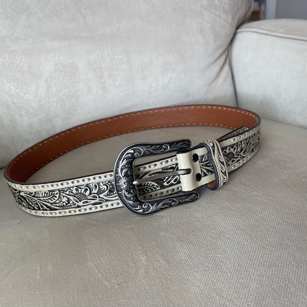 Ariat Cream and Black Women's Belt